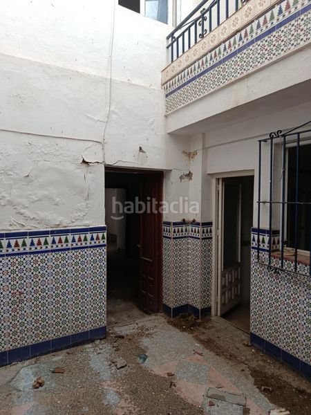 Foto 79c79401-5ef0-4f19-814f-d0a79cc3ab45. Casa a Centro Utrera