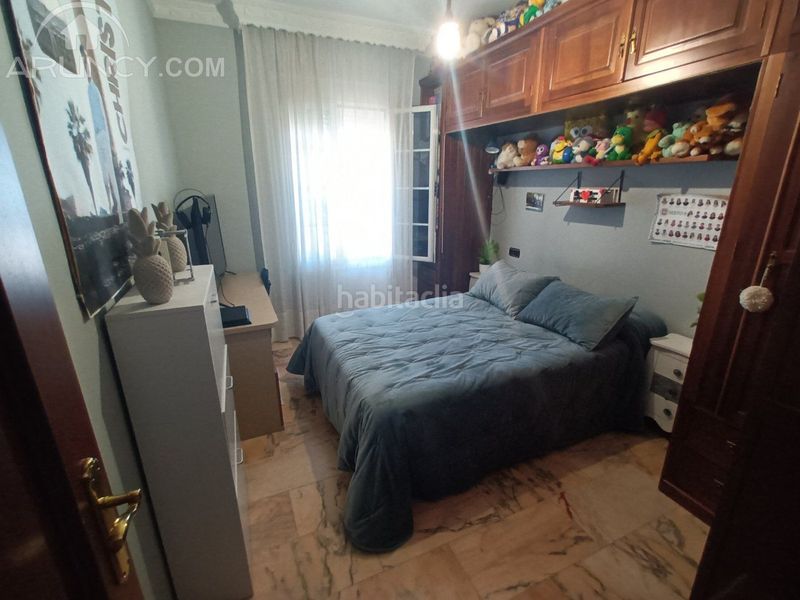 Foto 58a20df1-21eb-4e3c-811c-5c29da6bb820. Casa amb aparcament a Las Torres - Constelaciones Utrera