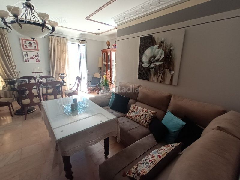 Foto 59b11791-31a9-4ba7-807b-f14d8db6e36f. Casa amb aparcament a Las Torres - Constelaciones Utrera