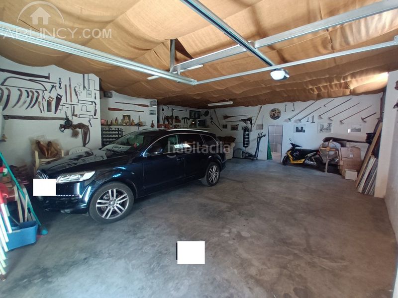 Foto f76f353c-4513-43ed-847d-7204b0a0f876. Casa amb aparcament a Las Torres - Constelaciones Utrera