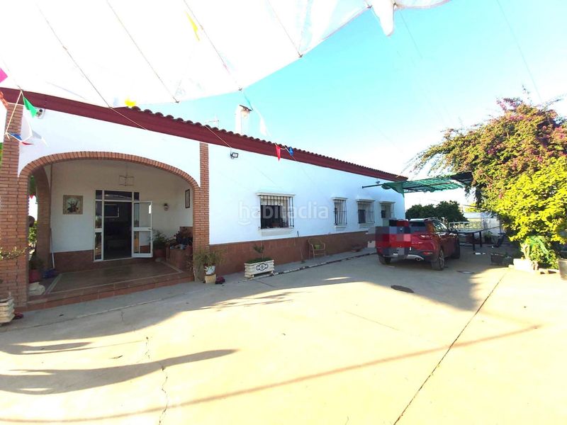 Foto c220d78b-6639-45e9-ac5c-dd2c3b0827ee. Casa amb aparcament a Pedanías Norte Utrera