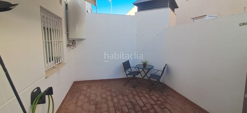 Foto ca10c3b0-4ddc-463c-9763-f08565236dc3. Casa adossada amb aparcament a Consolación Utrera
