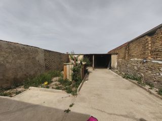 Maison à Molares (Los). Casa de planta baja en molares
