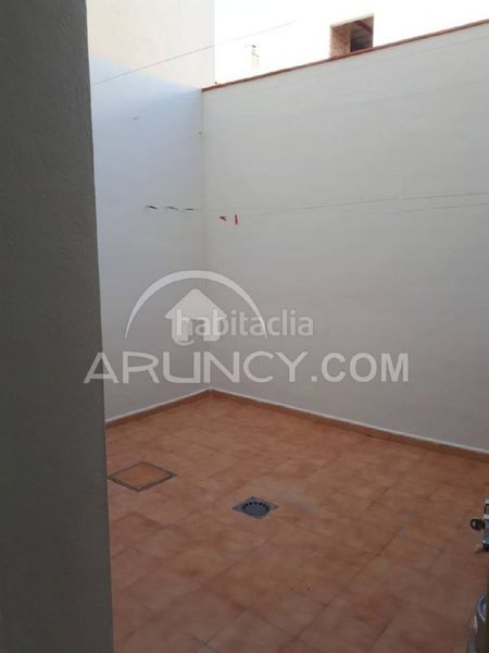 Foto 5739ec83-8d44-4471-8c0c-e08e154fe509. Casa amb aparcament a Las Torres - Constelaciones Utrera
