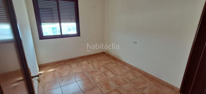 Foto be5c4b2c-455f-4571-be0d-5e06ef68890c. Pis amb aparcament a El Junquillo - Vistalegre Utrera