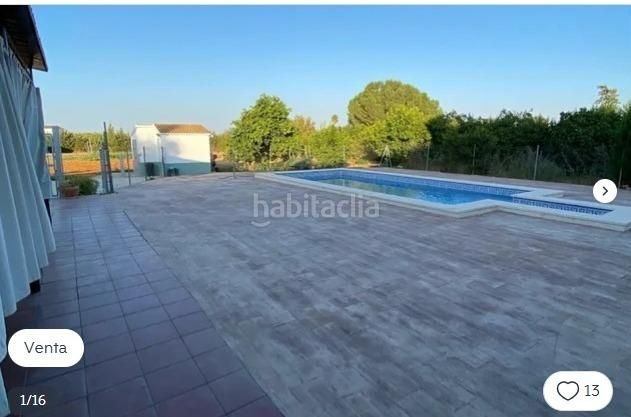 Foto 8f041145-b51f-4ba2-82bd-58e18ccf01c7. Casa amb aparcament a Bellavista Sevilla