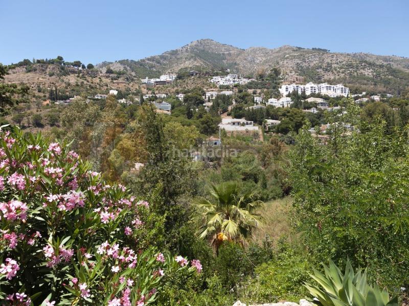 Foto 3d90eec0-6f05-4f9d-8f60-b16aaedcf2f0. Chalet villa en venta en zona carretera , costa. en Mijas