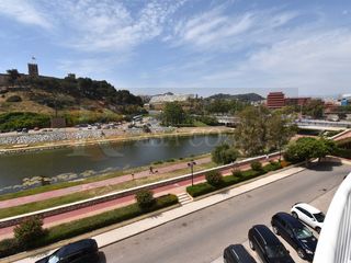 Pis a Castillo Sohail - Myramar. Piso de 3 dormitorios en venta en zona sohail, fuengirola.