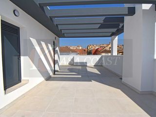 Casa a schiera in Los Ríos. Adosado en construcción de 3 dormitorios, garaje y trastero en d