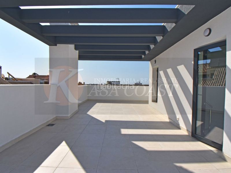 Foto 573ec492-9f4a-471b-9163-bdb4eee1a227. Casa adossada amb aparcament a Los Ríos Mijas
