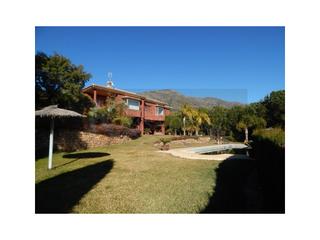 Xalet a Valtocado - La Alquería - La Atalaya. Villa independiente en venta en la zona de valtocado, mijas.