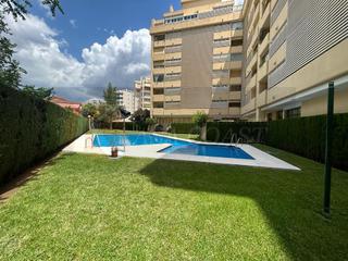 Appartement à Puerto Deportivo. Piso en venta en la zona miramar de fuengirola con garaje inclui