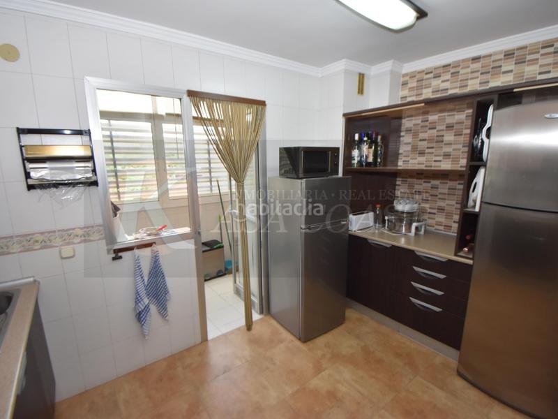 Foto 4e2d1369-96a1-4f25-80bc-254cbd624410. Piso  en venta en la zona miramar con garaje incluido. en Fuengirola