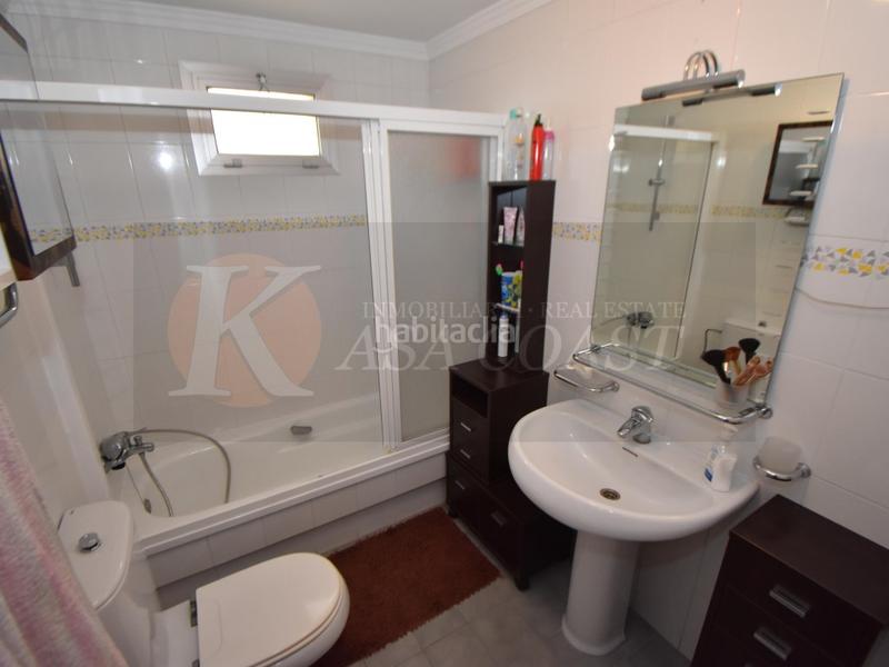 Foto 890830e0-f5cc-4c82-b9fa-eeae8aa43906. Piso  en venta en la zona miramar con garaje incluido. en Fuengirola