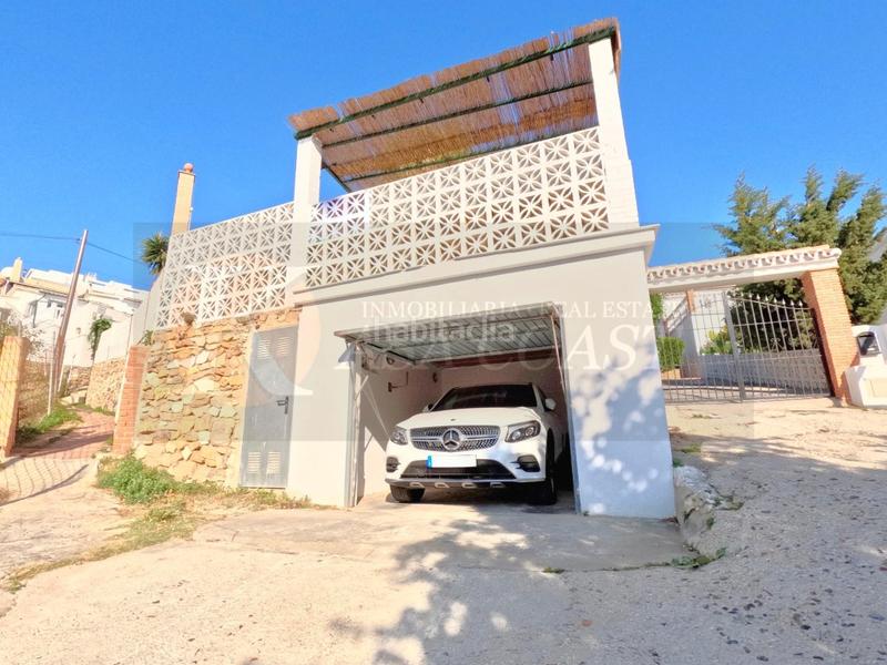 Foto 41e1b9d3-a9c7-4ebd-91dd-2c5c9f76ea06. Casa chalet en venta en zona sohail, . en Castillo Sohail - Myramar Fuengirola