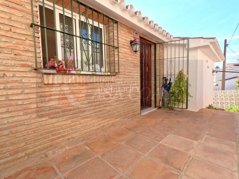 Foto 46b2aff3-8ad1-47cc-af17-5b8b7631cfd7. Casa chalet en venta en zona sohail, . en Castillo Sohail - Myramar Fuengirola