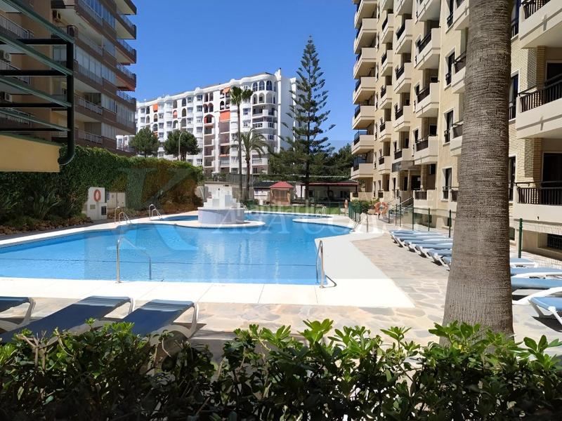 Foto d5d937c6-eade-4b96-bac2-ed2da56476cc. Piso  recién reformado con comodidades excepcionales en 1 línea de Playa de los Boliches. en Fuengirola