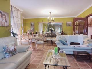 Casa a Campo de Mijas. Villa en venta en zona carretera de mijas.