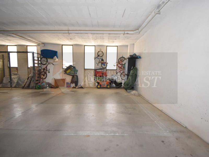 Foto 3698e59b-a1e8-453f-938a-3ba0fea0b2c7. Piso  renovado en venta en doña ermita, costa con garaje incluido. en Mijas