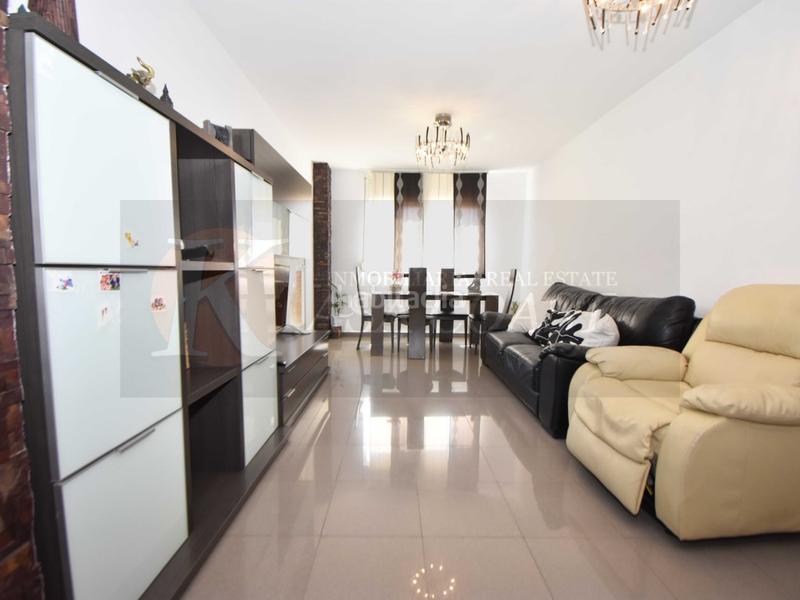 Foto a1b42044-ff59-44c5-888f-0c2ae0986373. Piso  renovado en venta en doña ermita, costa con garaje incluido. en Mijas