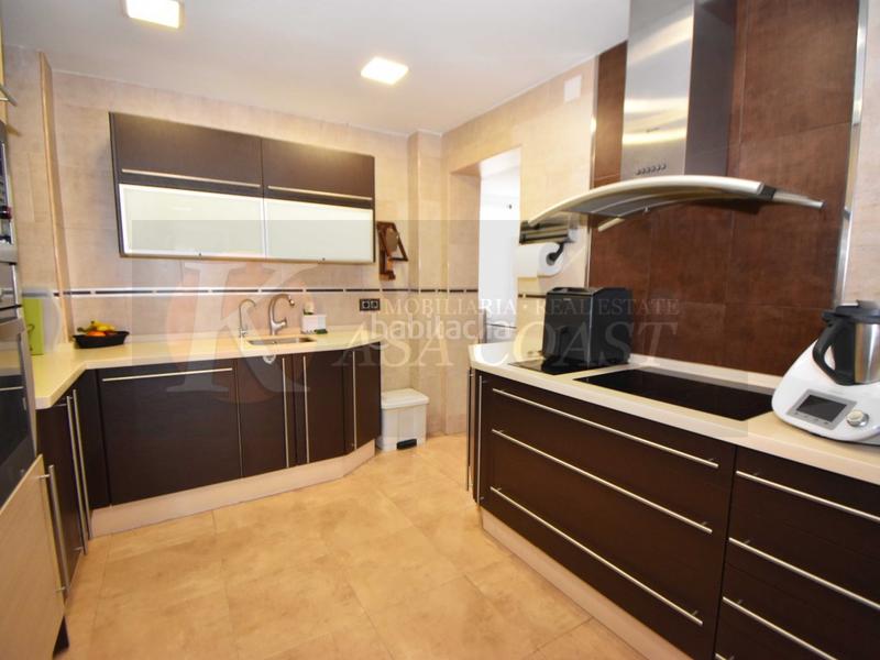Foto ba3679a5-15be-467c-99c4-9e5602c2da96. Piso  renovado en venta en doña ermita, costa con garaje incluido. en Mijas