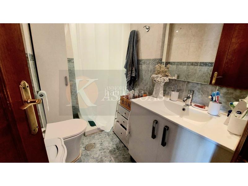 Foto aef91404-d7ae-45d8-a31b-44a7eab443fd. Piso  en venta en el centro a solo 3 minutos de la playa! en Fuengirola