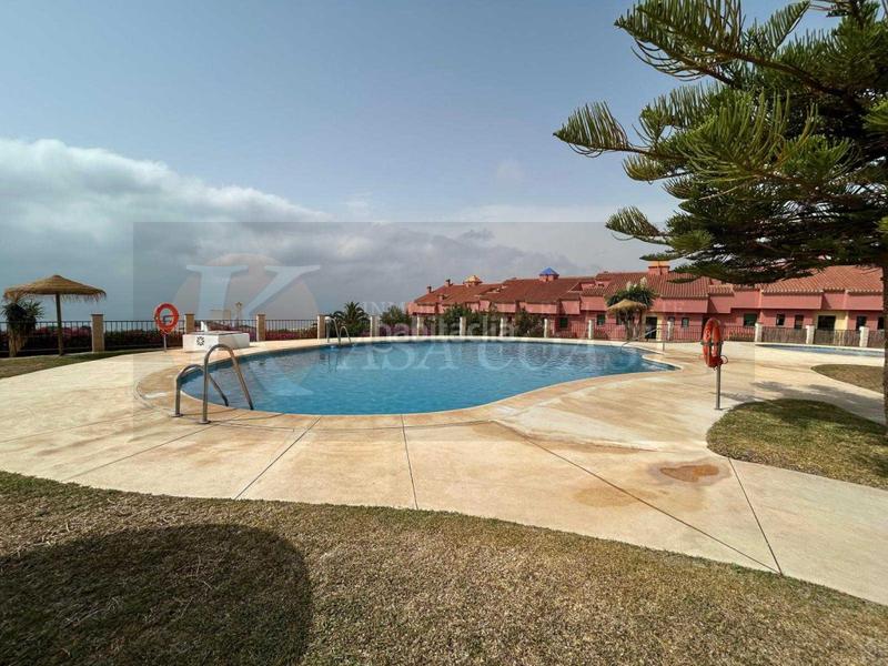 Foto bf95f066-d42a-43b0-a806-18ee33a1f008. Etagenwohnung mit parking pool in Torreblanca del Sol Fuengirola