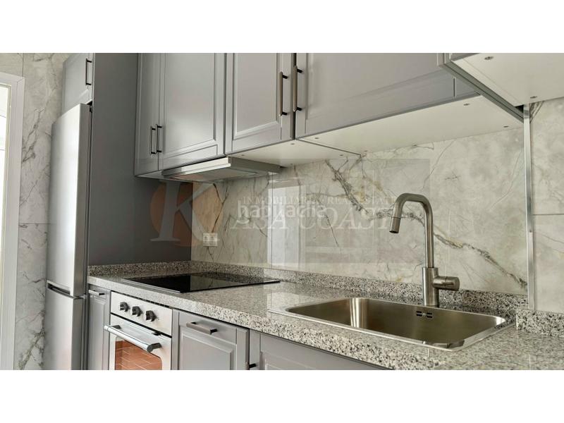 Foto ea13c849-c685-41b0-81dd-4bece7a54fd3. Etagenwohnung mit parking pool in Torreblanca del Sol Fuengirola