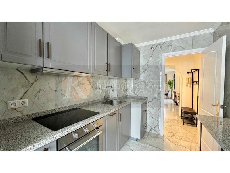 Foto ffd780b5-db4e-4f7e-b88b-de74ce5c002c. Etagenwohnung mit parking pool in Torreblanca del Sol Fuengirola