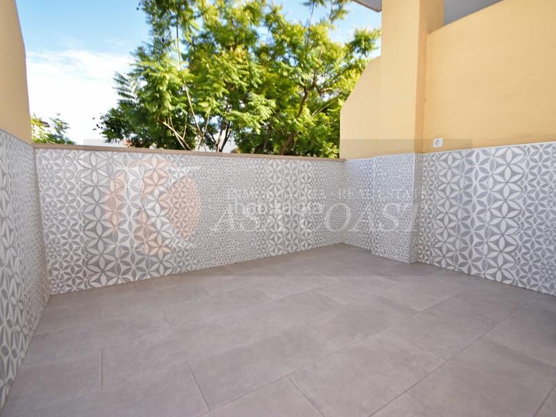 Foto 37ec3a84-1c5a-4c98-a470-464691420f5c. Piso  en venta en zona sohail, . en Castillo Sohail - Myramar Fuengirola