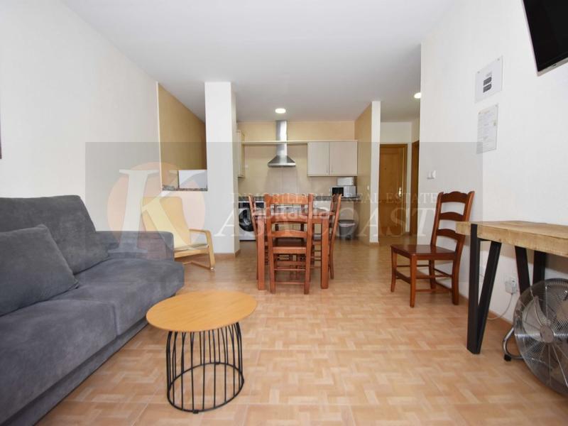 Foto e8ac6a52-18ef-4bd2-94af-a138223a6eef. Piso  en venta en zona sohail, . en Castillo Sohail - Myramar Fuengirola