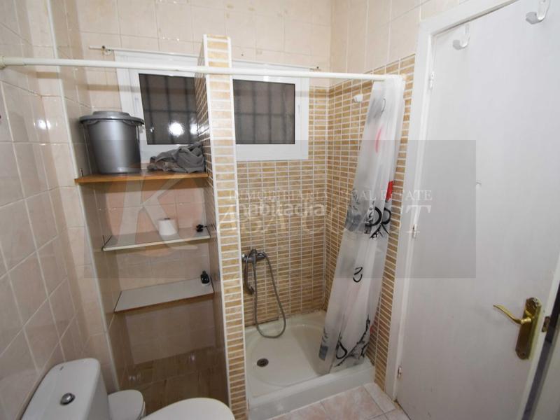 Foto 9861b5e1-fcb6-4204-b600-376cefb77854. Estudio  en venta en zona céntrica a 2 minutos a de la playa. en Fuengirola