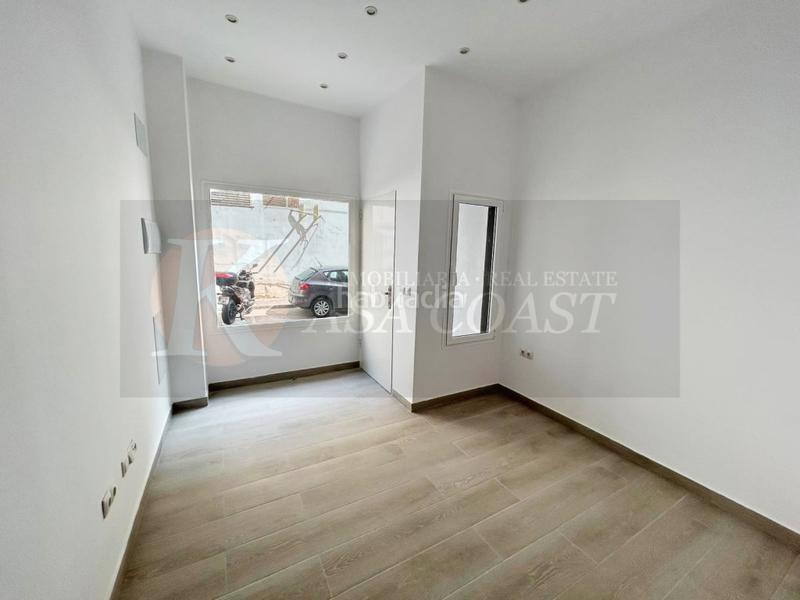Foto d37b8800-2de8-4ef8-baf9-704f8022b560. Local comercial local en venta en zona céntrica . en Fuengirola