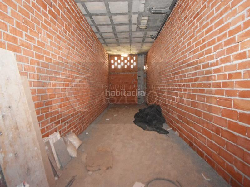 Foto 5b69882b-8103-4a8a-af54-3af6d1a361ec. Local comercial local en venta en el centro a 5 minutos de la playa en Fuengirola