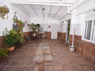 Casa a Centro. Casa mata reformada de 117 m2 en venta en zona aquamijas, mijas