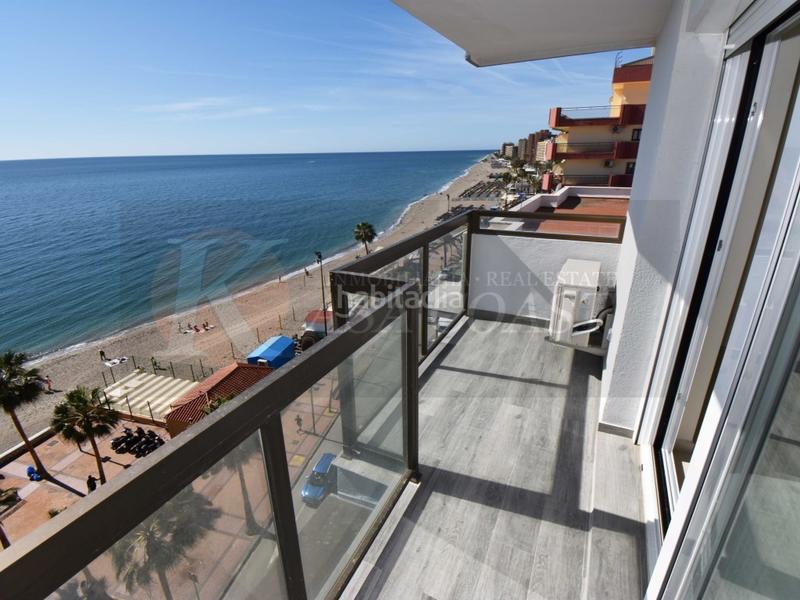 Foto 6f3c8fe5-2a6a-4a5a-bdda-b5e8a169bfee. Piso tu hogar en 1 línea de playa centro con vistas al mar y al Puerto Deportivo en Fuengirola