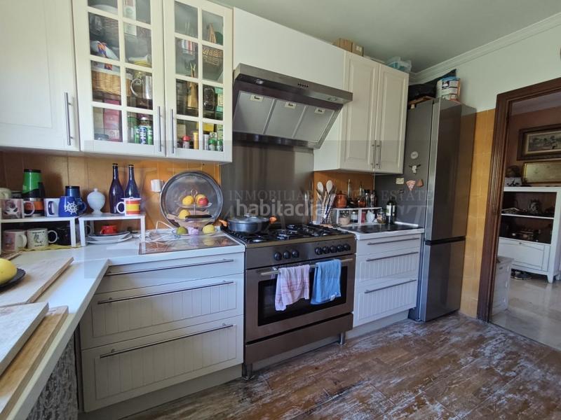 Foto b451eb5e-2aee-4294-8107-5651f315d42c. Casa chalet independiente con piscina en torreblanca, en Fuengirola