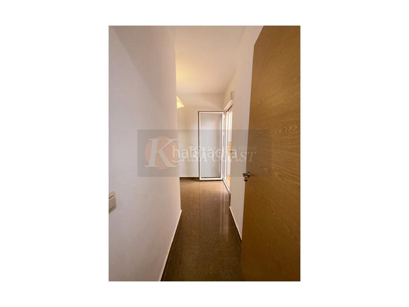 Foto 752c4d39-ac03-46db-9bfc-ed2120eb1e02. Piso oportunidad en las lagunas, costa planta baja con patio privado. en Mijas