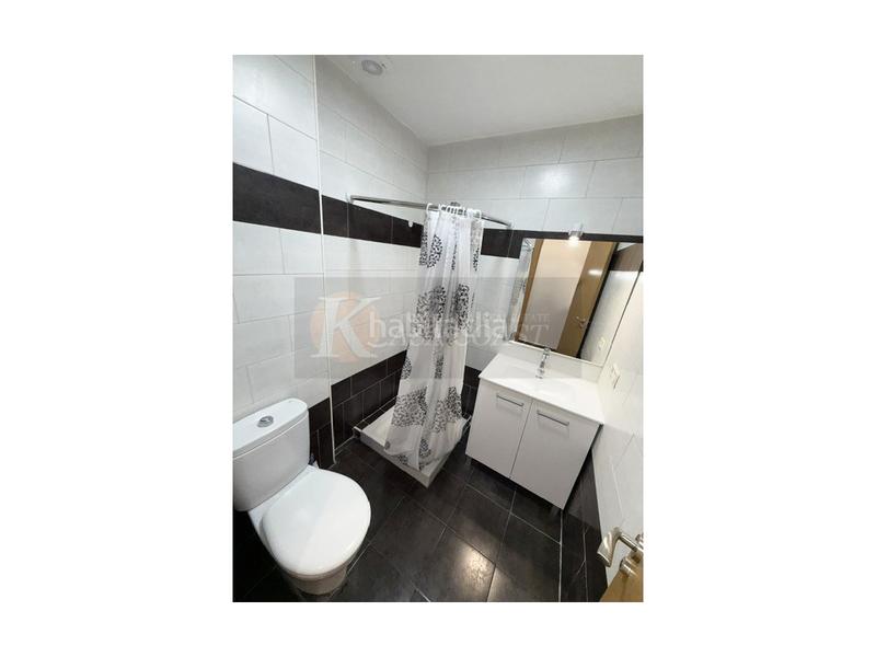 Foto b40fff24-189d-45ec-a2ce-bd12a101ac62. Piso oportunidad en las lagunas, costa planta baja con patio privado. en Mijas