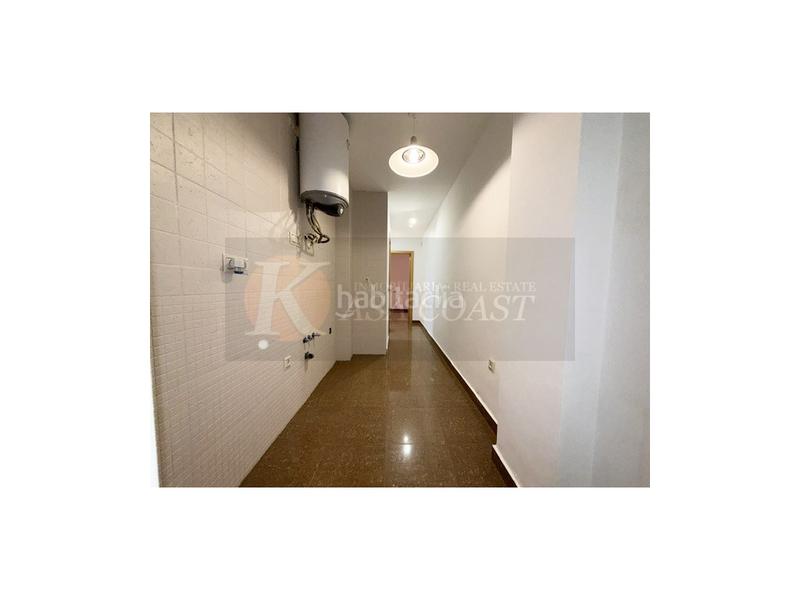 Foto b52fad6c-7858-46f9-9005-82a1faa9543f. Piso oportunidad en las lagunas, costa planta baja con patio privado. en Mijas