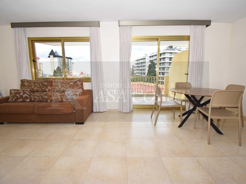 Foto 653bf847-98bb-4272-9536-100e445ccf30. Piso  renovado y con vistas al mar en zona sohail, en Fuengirola