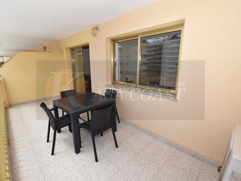 Foto 716fd331-f2d6-437e-be82-8f3cb356dd11. Piso  renovado y con vistas al mar en zona sohail, en Fuengirola