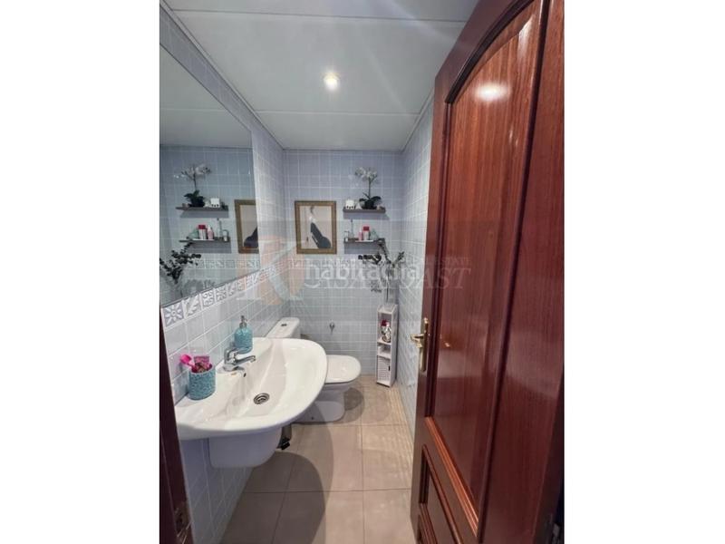 Foto 693d1a35-ae5d-4115-9684-2e7af9f53871. Dúplex  en venta , zona plaza de toros a 5 minutos de la playa en Fuengirola