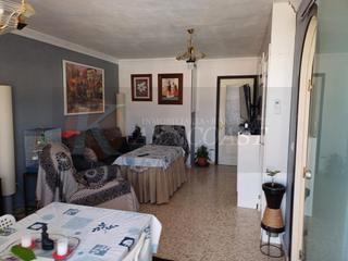Pis a Los Árboles. Fantástico piso con terraza y vistas abiertas en las lagunas, mi