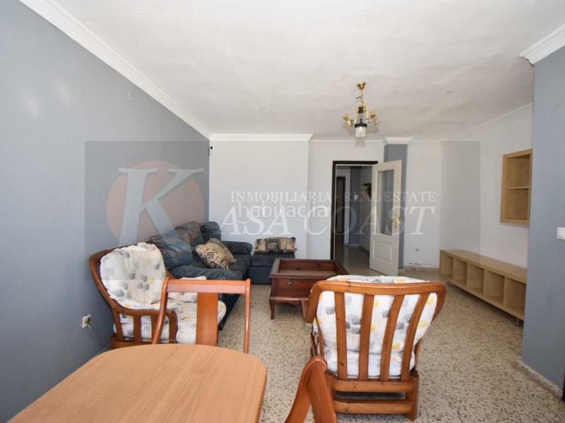 Foto 5907194a-0a99-4a17-86f0-8cde6d6a0013. Piso fantástico piso con terraza y vistas abiertas en las lagunas, costa en Mijas