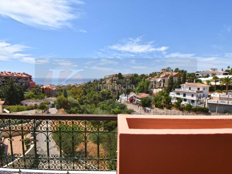 Foto 0c5a778a-f9e5-47cb-81fe-03f62b31b10d. Dúplex  en esquina con excelentes vistas en torreblanca, en Fuengirola