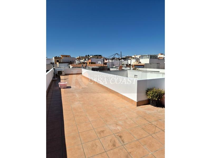 Foto 4e3c76d7-91fa-420d-a924-9208b52ceab5. Àtic a Las Flores Mijas