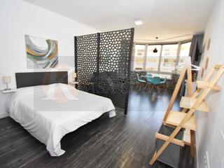 Studio in Puerto Deportivo. Estudio reformado en 1 línea de playa  vistas al mar y al puerto