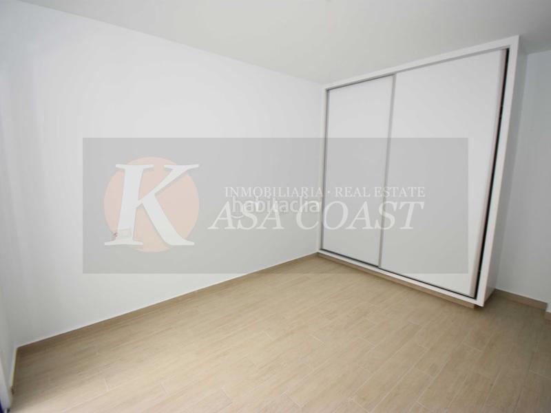 Foto 12a39b27-b760-494d-95a3-71f89677d7f7. Piso  en venta en la calerita, con garaje opcional en Fuengirola