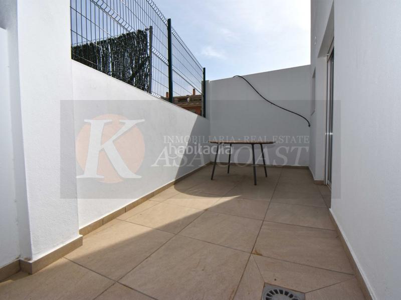 Foto f648bfa6-4a85-4d5b-b363-86f66cb39429. Piso  en venta en la calerita, con garaje opcional en Fuengirola
